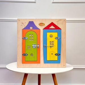 Cube occupé pour bébé, décoration de chambre, jouets pour enfants, cadeau de 1er anniversaire, cube occupé en bois pour l'éducation à la maison, cube occupé Montessori