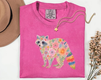 Raccoon Floral Fill T-Shirt For Her, Raccoon Lover TShirt, Boho Raccoon Tee, Cozy Comfort Colors Shirt, Bohemian Gift For Mom Daughter