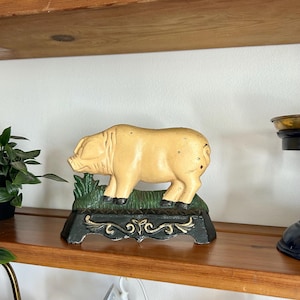 Vintage Pig Farmhouse Door Stop Cast Iron