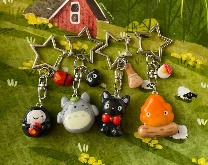 porte-clés/ breloques de sac ghibli faits main. Pendentifs de sac et porte-clés sans visage totoro calcifer gigi/mignons cadeaux ghibli faits main