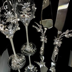 Silver Wedding Champagne Flutes Cake Server Set Jeweled Pearl Bridal Glasses Luxury Gift 4pc image 9