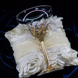 Vintage Style Cocktail Glasses - Personalised Champagne Coupe Glass set - Gold Martini Glasses
