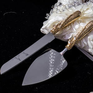 Wedding Cake Cutter Golden, Cake Cutting Set Wedding Rhinestone, Gold Wedding Cake Server and Knife, Engraved Serving Set for Wedding Cake
