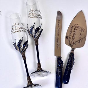 Set di flûte e paletta per torta nuziale a tema celeste, bicchieri da brindisi blu navy con motivo "Notte stellata".