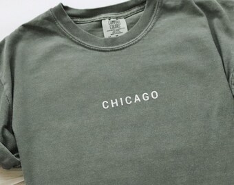 Chicago Minimalist Comfort Colors Unisex shirt, Rep your minimal city, Perfect Souvenir or gift for friends and family