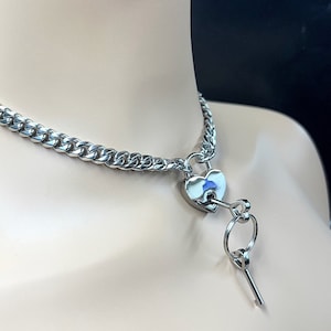 Discrete Chain & Padlock Day Collar SILVER 316L Stainless Steel w Small Nickel HEART  Locking Slave Choker or Necklace