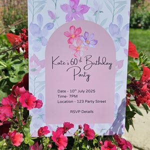 Faire-part de fête floral rose personnalisé - carte A5 avec enveloppes. Entièrement personnalisé. 21, 60, toutes les occasions