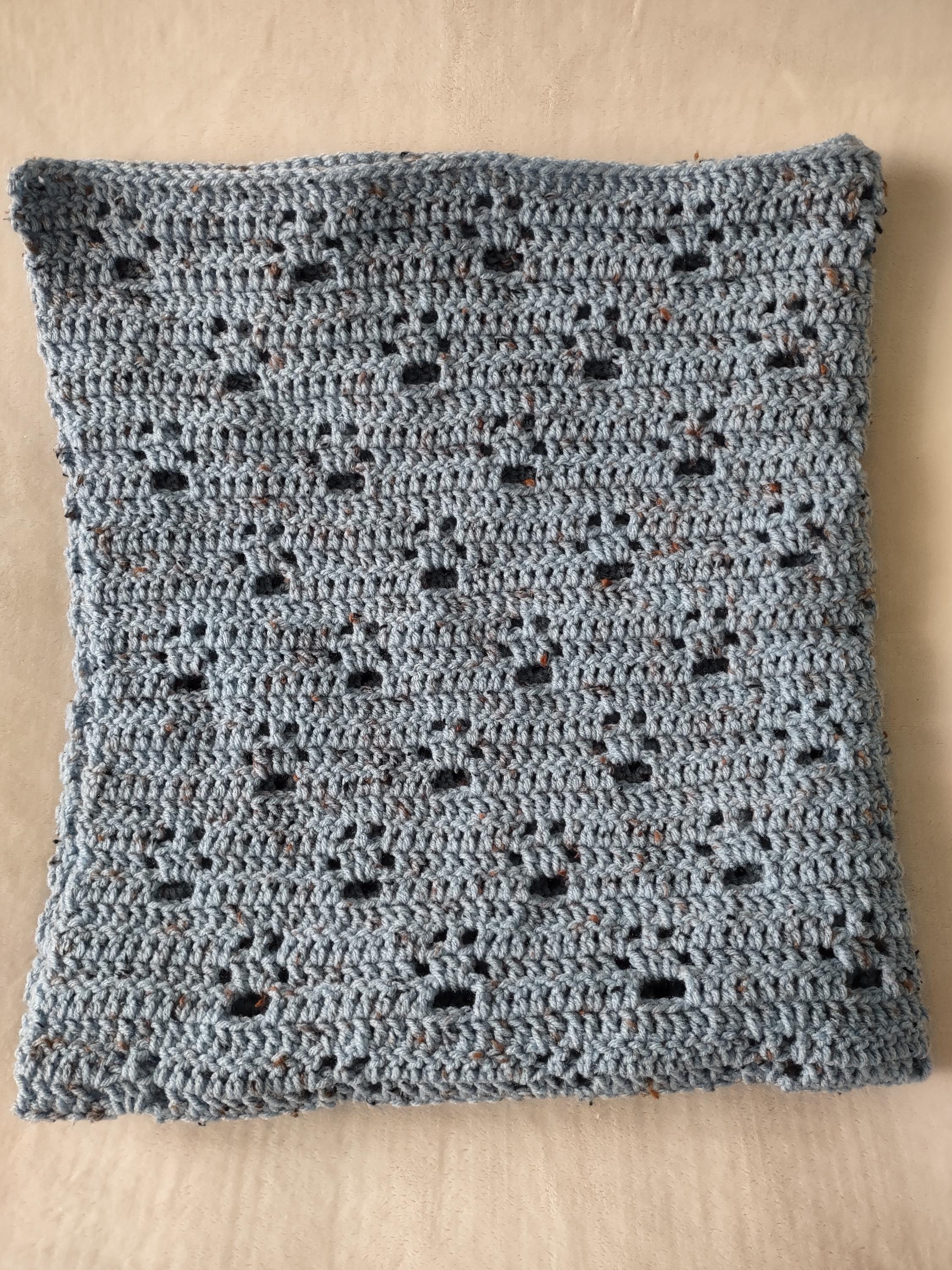 Playful Paws Prints Quilted Blanket NCU0DK398 main image 0