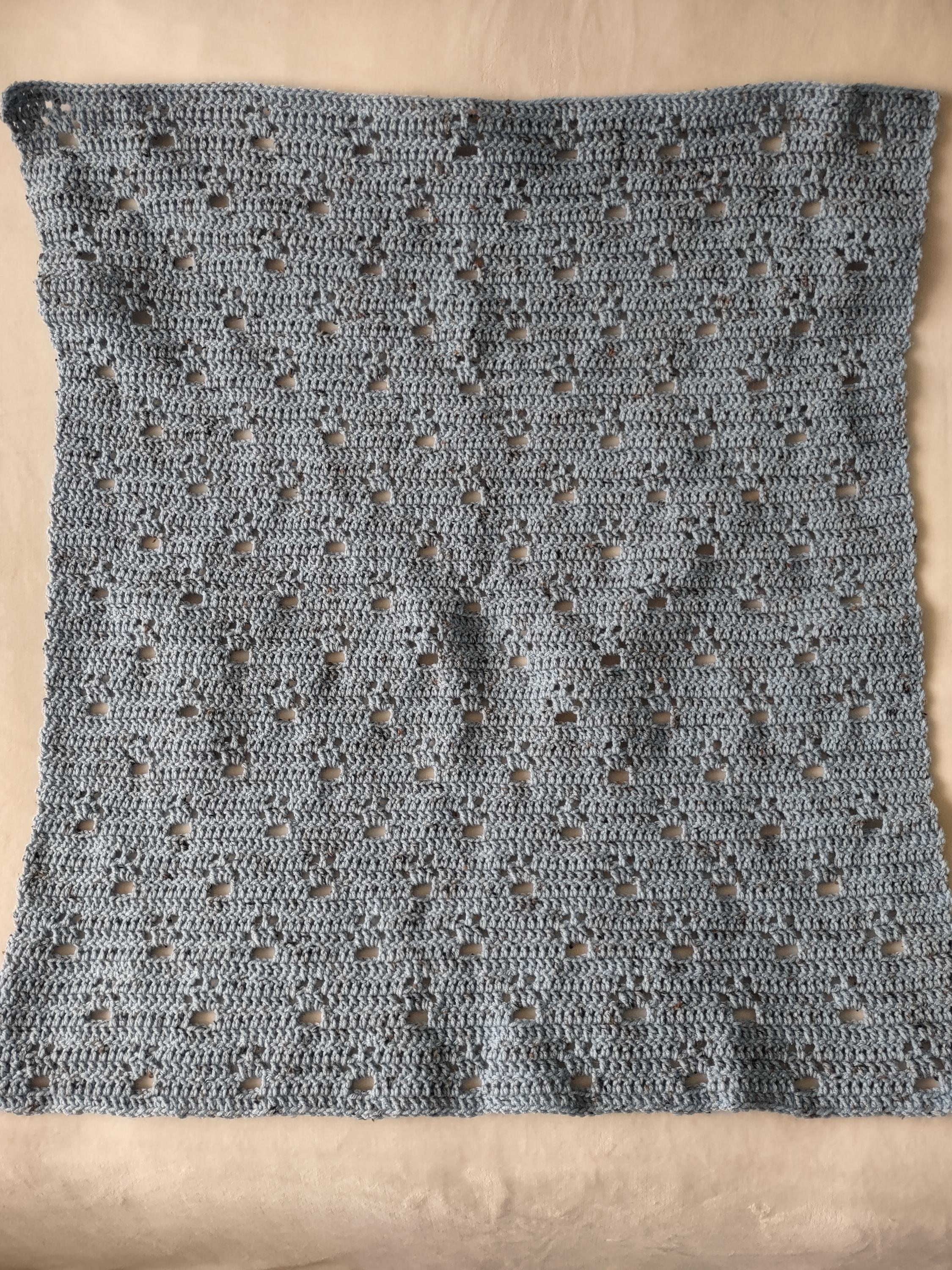 Playful Paws Prints Quilted Blanket NCU0DK398 main image 1