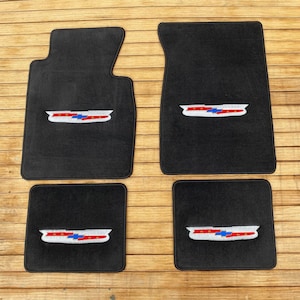 per Chevy belair 150-210 tappetini moquette neri set di 4 1955-57