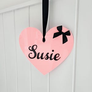 Custom Girls Name Sign / Heart