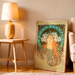 Alphonse Mucha: Sarah Bernhardt Art Nouveau Poster Print