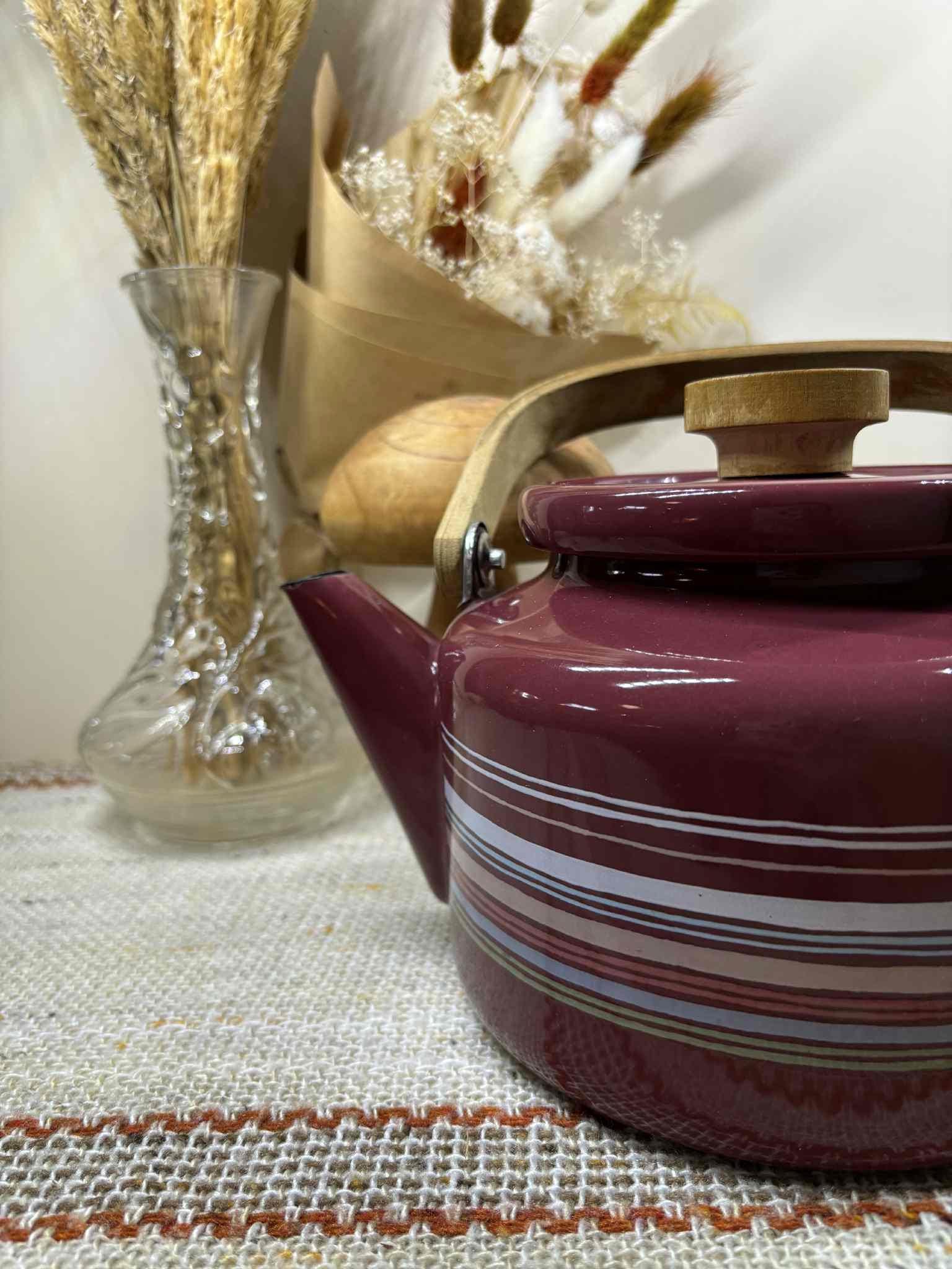 Le creuset vintage tea kettles - Etsy 日本
