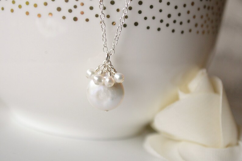 White Coin Pearl & Chain Necklace image 1