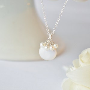 White Coin Pearl & Chain Necklace image 3