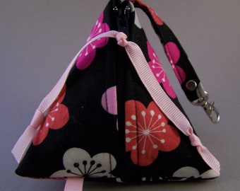 Dollbirdies Original Paci Pouch, Pacifier Pouch, Pacifier Case, Paci Pod, Pyramid Pouch,Triang Pouch, Zipper Pouch