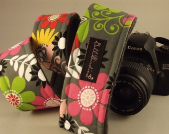 Dollbirdies Camera Strap Sleeve