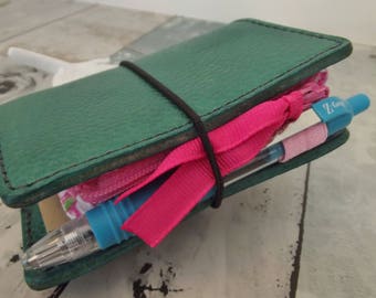 Dollbirdies Add a Pen Loop to Your Nano/Mini Traveler Notebook Insert