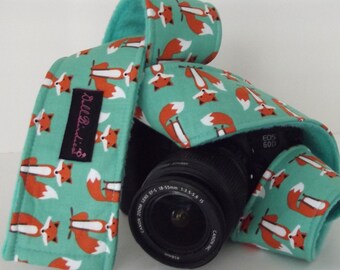 Dollbirdies Camera Strap Sleeve