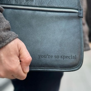Customized Leather iPad Case: Slim 11&quot; Laptop Sleeve