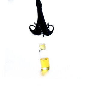 Mini Perfumes Set of 5 - Discovery Set ~ decadent scent art, sample set, organic, 100% natural, 1ml each ~ choose your scents image 6