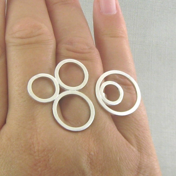 Handgemaakte sterlingzilveren cirkelring, geometrische statement sieraden