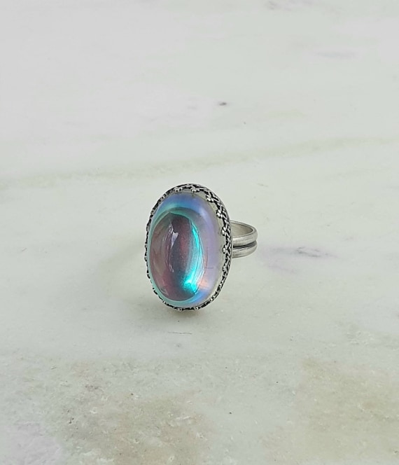 aura quartz ring