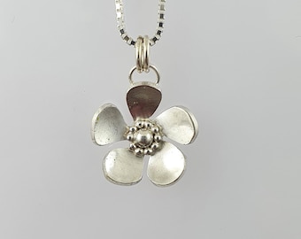 Sterling Silver Manuka Flower Necklace, Flower Pendant, New Zealand Jewellery