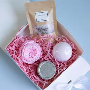 Spa Gift Box for Her Handmade Soap, Bath Salt, Scented Candle & Bath Bomb Organic Body Care Set
