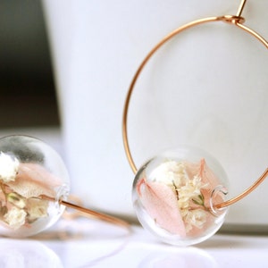 Flower earrings hydrangeas in glass beads with rose gold colored creole made of stainless steel a unique floral gift for her
