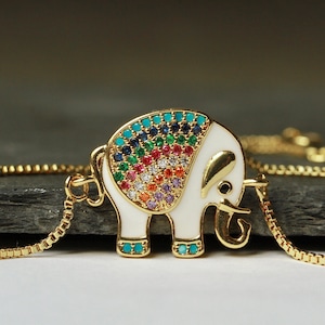 Armband Elefant Zirkonia emailliert als tierisch schönes Geschenk für sie ein echt vergoldeter Armschmuck mit Schiebeperle größenverstellbar