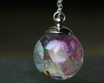 Collana fiori di ortensia con perle come bolle di sapone, colori dell'arcobaleno con fiori pressati, regalo romantico per la moglie, la fidanzata, la madre