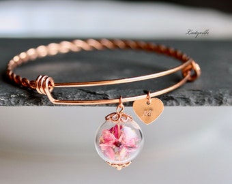 Bracelet en or rose avec fleurs et gravures