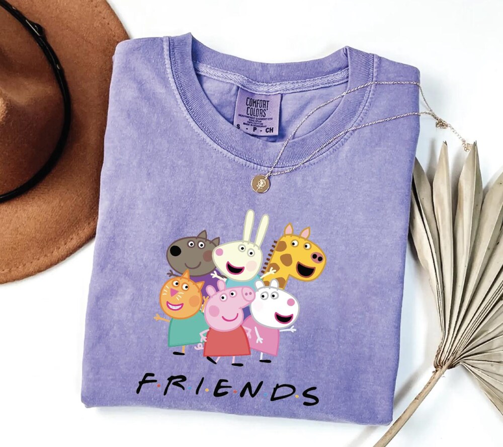Kids Custom Shirt, Festive Piglet,Comfort Peppa Pig, Peppa Pig Family, Kids Peppa Pig Tee, Peppa Pig Youth Tee Livingmall