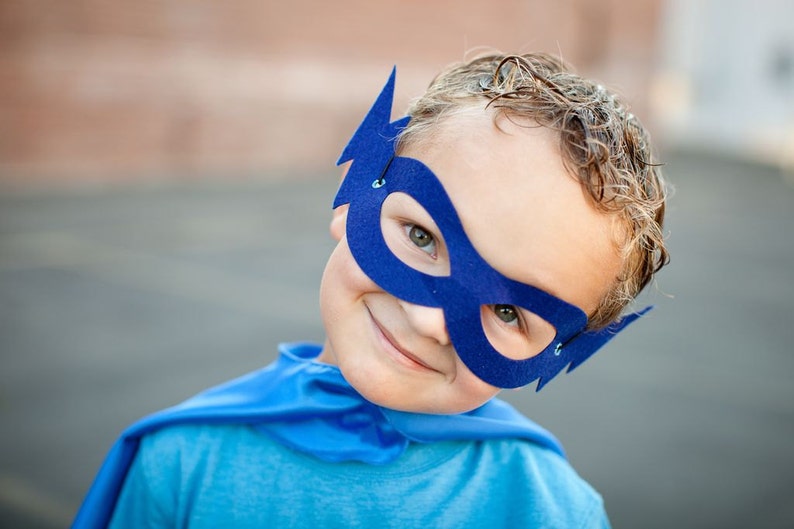 Adult Superhero MASK Halloween hero mask Halloween Party Favor 8 colors choices Party mask Perfect party gift Fast Ship
