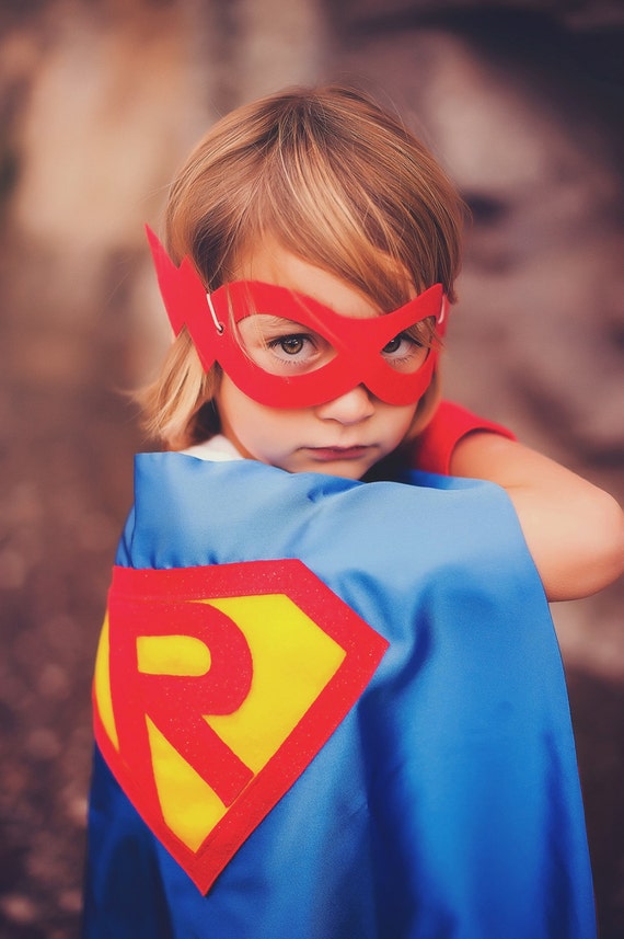 Ships Fast - Kids Superhero Costume - CUSTOMIZED Shield SUPERHERO Cape - Personalized Shield Cape with your Child's Initial - Superkidcapes Il_570xn