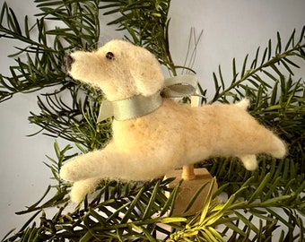 Ornament - Yellow Labrador Retriever Dog