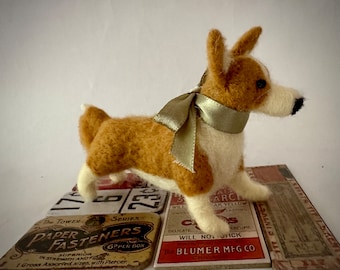 Needle Felted Cardigan Welsh Corgi Puppy