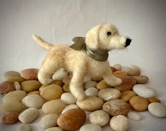 Petite Puppy Pins - Yellow Labrador Retriever