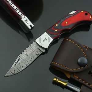 Custom Damascus Pocket Knife, Handmade Engraved Knife, Personalized Groomsmen Gift, Gift for Him, Husband, Dad, Anniversary, Graduation Gift