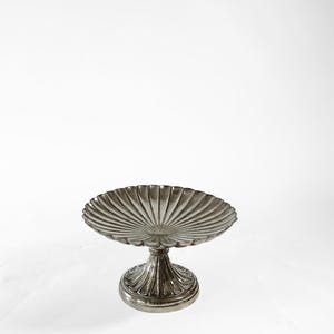 Piatto con piedistallo scanalato in argento placcato di alta qualità / Tazza antica britannica, Birmingham 1877