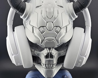Sci-fi Skull Controller & Headphone Holder