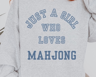 Sudadera de Mahjong Preppy para ella, sudadera con capucha "Just a Girl Who Loves Mahjong", regalo para amantes del Mahjong, camiseta vintage para una noche de juegos, camiseta linda de jugador de Mahj