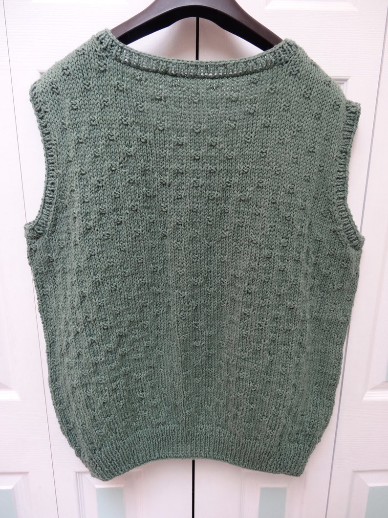 Handknitted, MEN'S, SWEATER Vest, Knit, lt.Sage green, xx extra large, v neck , knitted acrylic and rayon worsted weight yarn image 4