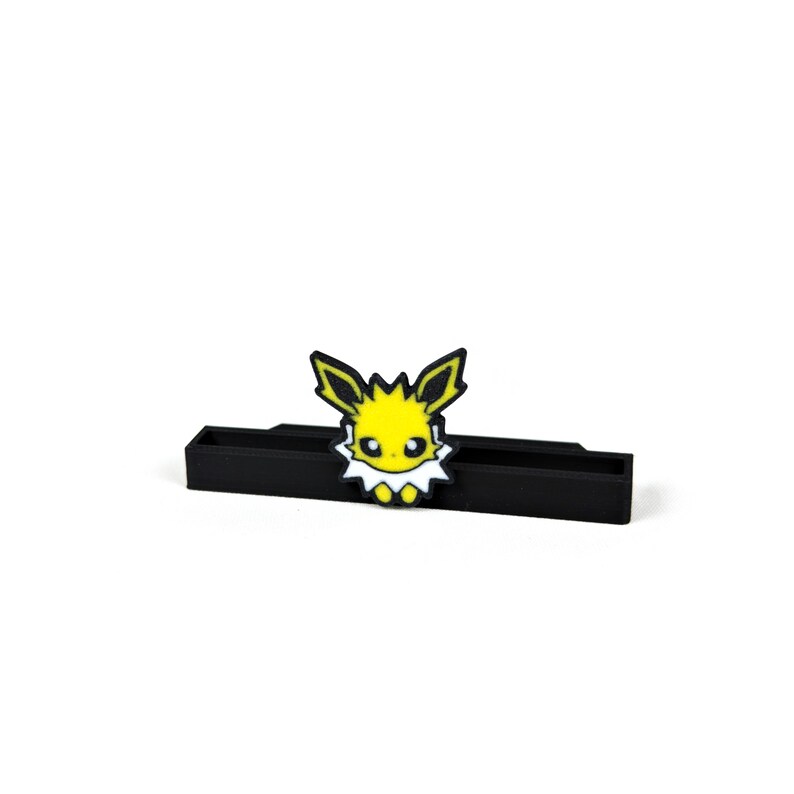 Sammelkartenhalter im Evoli Design | Kartenhalter | Tcg-Kartenhalter | Eeveelutions | Toploader | Magnet Case & PSA/Beckett/CGC/AOG Jolteon (Blitza)