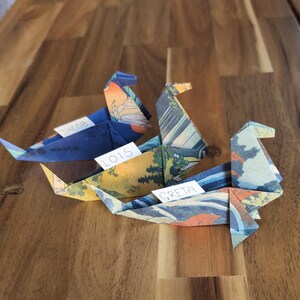 Hochzeits-Tischkarte - Personalisiertes Origami-Siegel - Elegante Namenskarte, Einzigartige Tischdekoration, Handgemachtes Gefallen