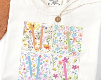 Comfort Colors Floral Mama T-Shirt: Vintage Spring Mom Tee