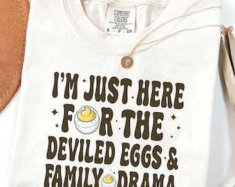Camiseta divertida con colores reconfortantes para el Día de Acción de Gracias: Huevos rellenos, humor del Día del Pavo