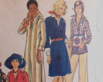 Butterick 3356 1970's Caftan Maxi Dress Pattern - BOHO Pullover Dress or Top Pattern - Flower Child Pattern - Size 8 bust 31 1/2