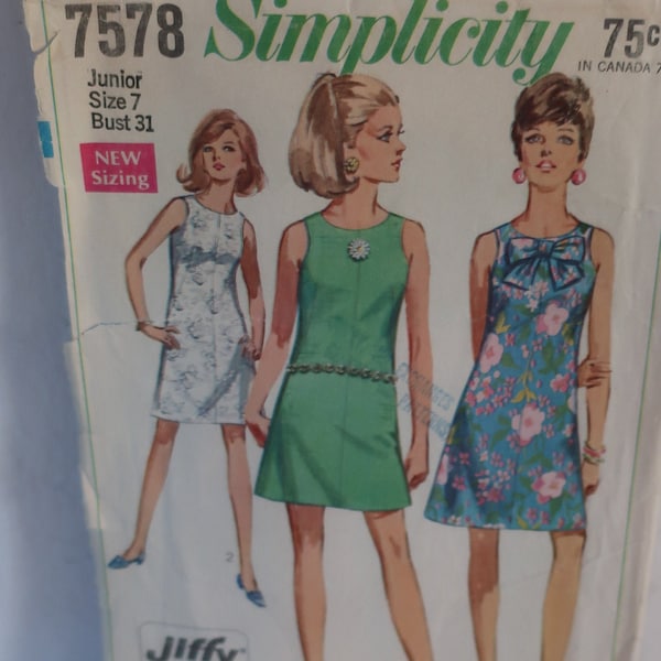 Simplicity 7578 Vintage 1960's Mod Mini Dress Pattern - A-line Summer Dress Pattern - Easy to Sew Tank Dress Pattern - Size 7 Bust 31